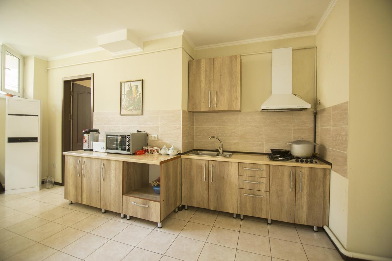 Hostel Esal 오쉬 외부 사진